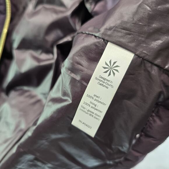 Athleta Down Vest Womens Medium Purple Puffer Coat Zip Puffy Downabout Raisin - Picture 9 of 12